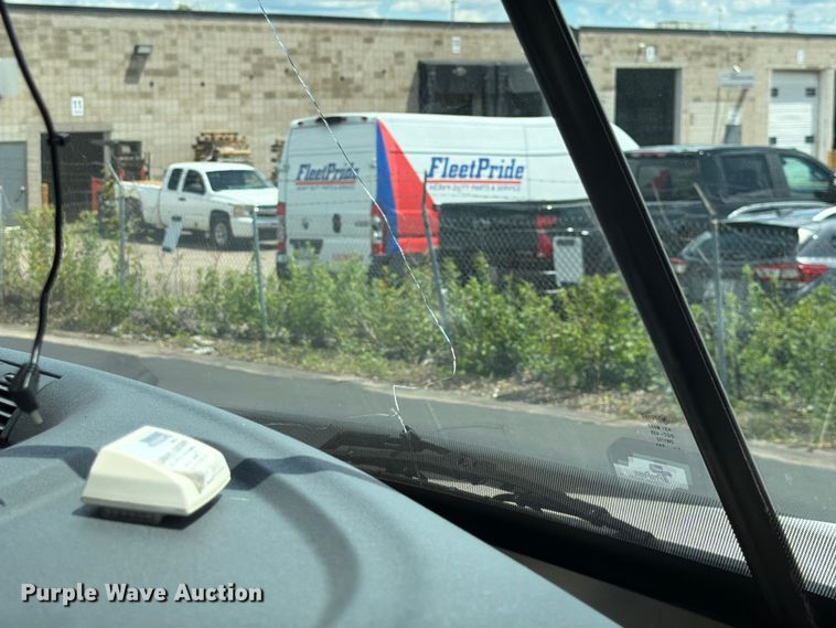 image for item DQ7897 2019 Freightliner Cascadia semi truck