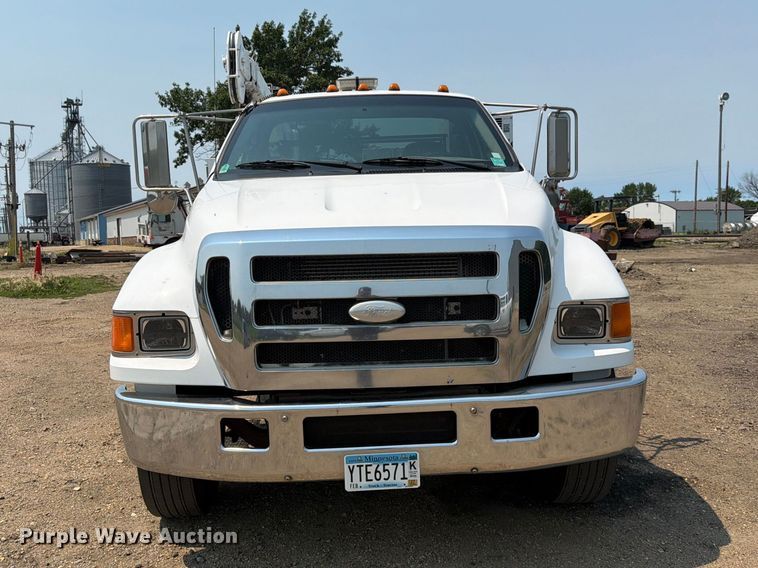image for item DQ7941 2007 Ford F650 Super Duty utility / service truck