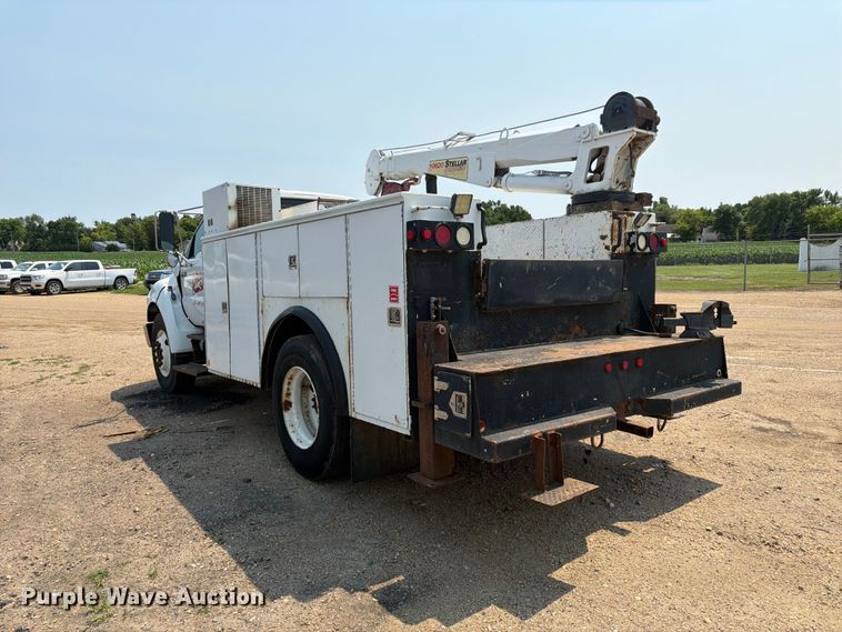 image for item DQ7941 2007 Ford F650 Super Duty utility / service truck