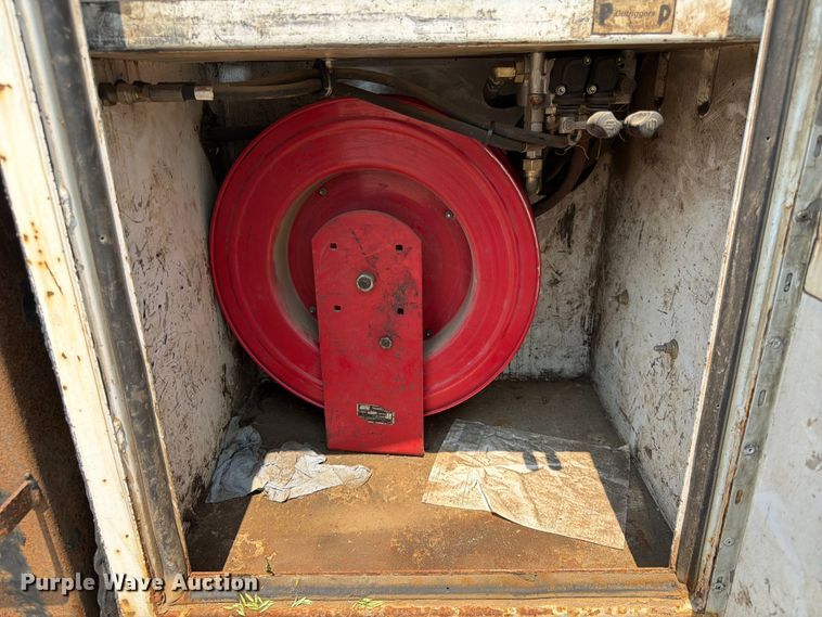image for item DQ7941 2007 Ford F650 Super Duty utility / service truck