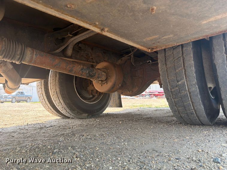 image for item DQ7941 2007 Ford F650 Super Duty utility / service truck