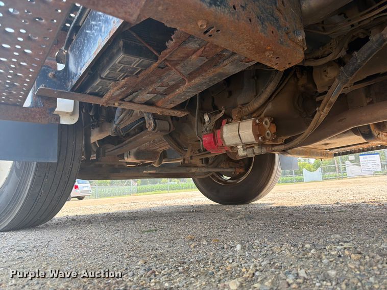 image for item DQ7941 2007 Ford F650 Super Duty utility / service truck