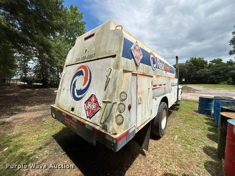 image for item DU6344 2011 International 4300 fuel truck
