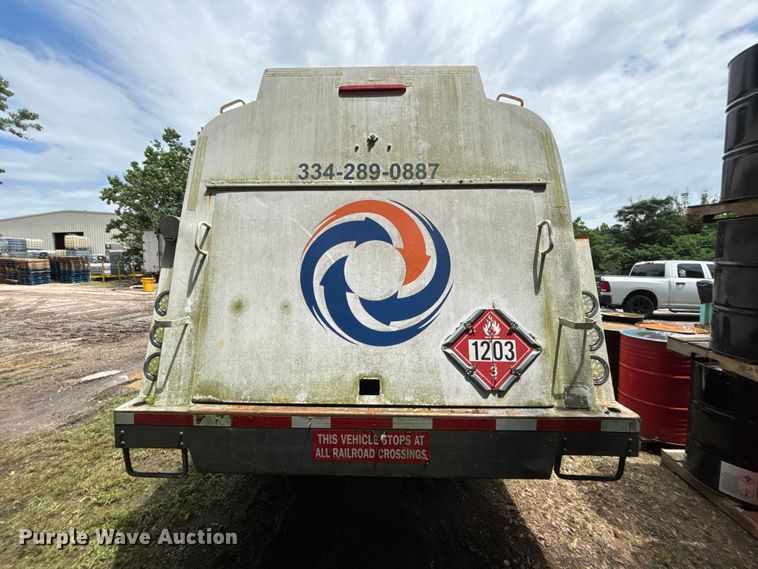 image for item DU6344 2011 International 4300 fuel truck