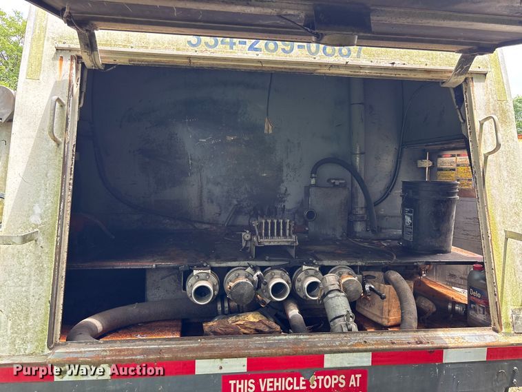 image for item DU6344 2011 International 4300 fuel truck