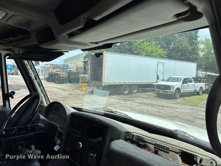 image for item DU6344 2011 International 4300 fuel truck