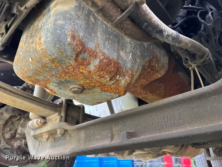 image for item DU6344 2011 International 4300 fuel truck