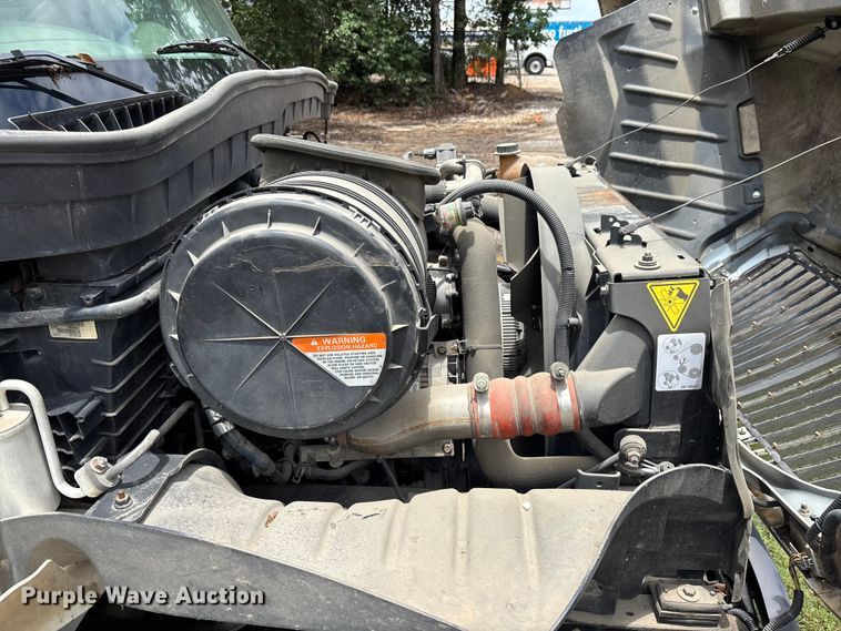 image for item DU6344 2011 International 4300 fuel truck