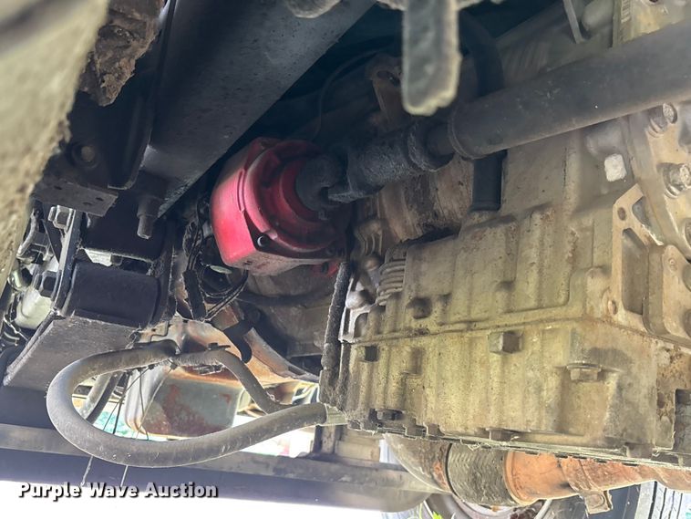 image for item DU6344 2011 International 4300 fuel truck