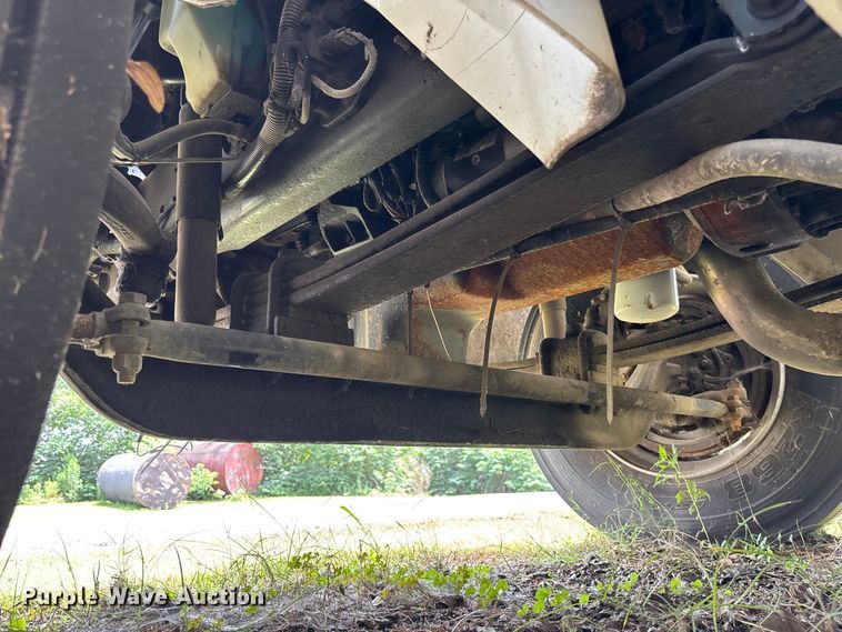 image for item DU6344 2011 International 4300 fuel truck