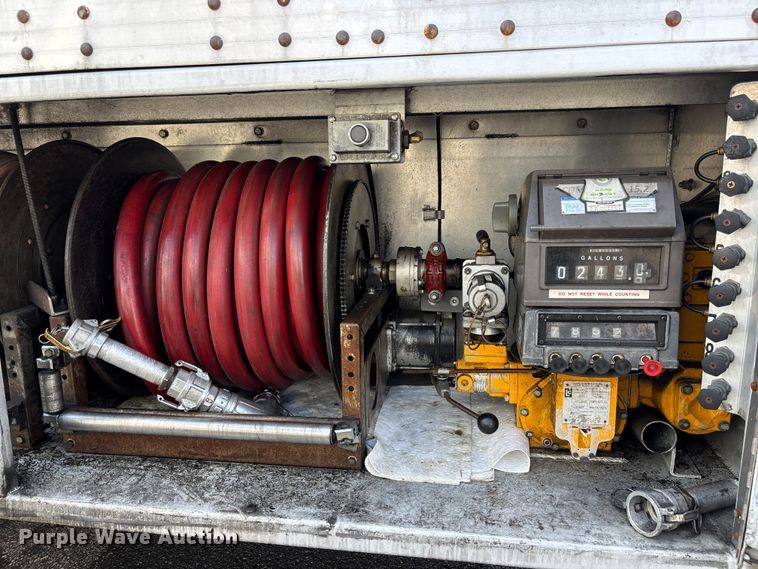 image for item DU6367 1994 Kentucky dry van trailer