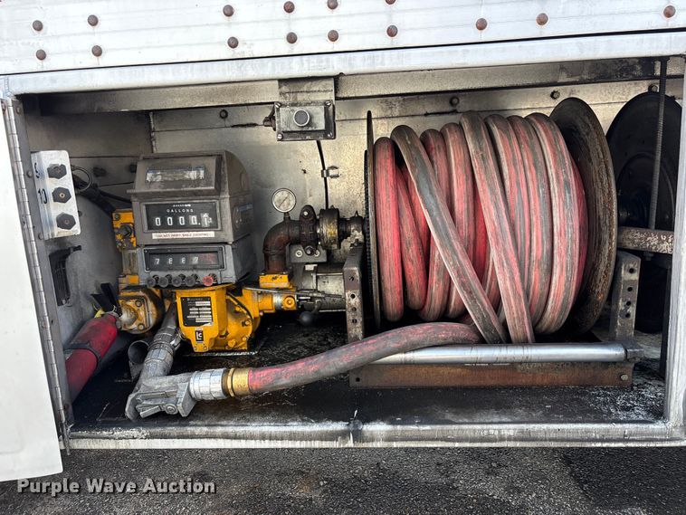 image for item DU6367 1994 Kentucky dry van trailer