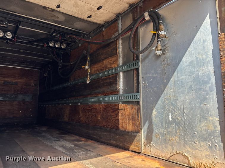 image for item DU6367 1994 Kentucky dry van trailer