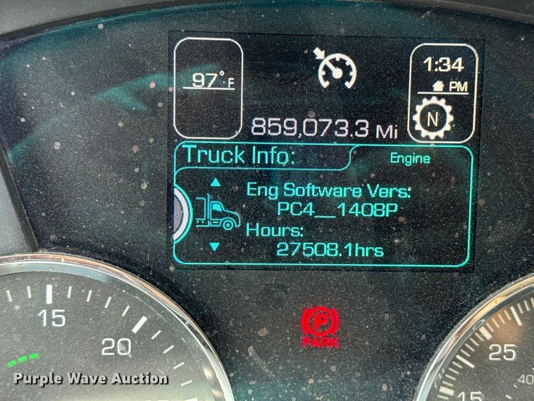 image for item DV2021 2016 Kenworth T680 semi truck