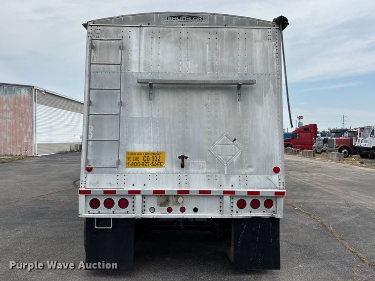 image for item DV4351 1997 Cornhusker grain trailer