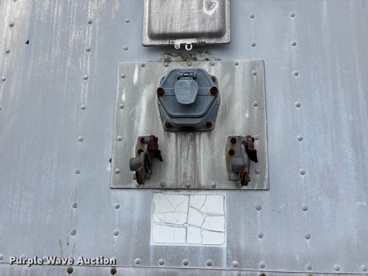 image for item DV4351 1997 Cornhusker grain trailer
