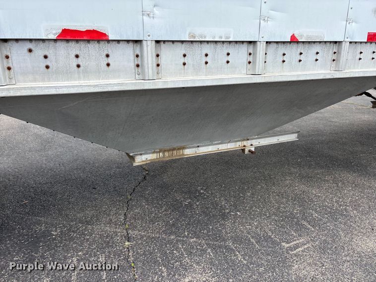 image for item DV4351 1997 Cornhusker grain trailer