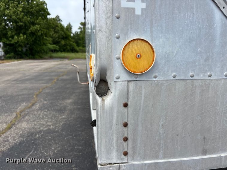 image for item DV4351 1997 Cornhusker grain trailer