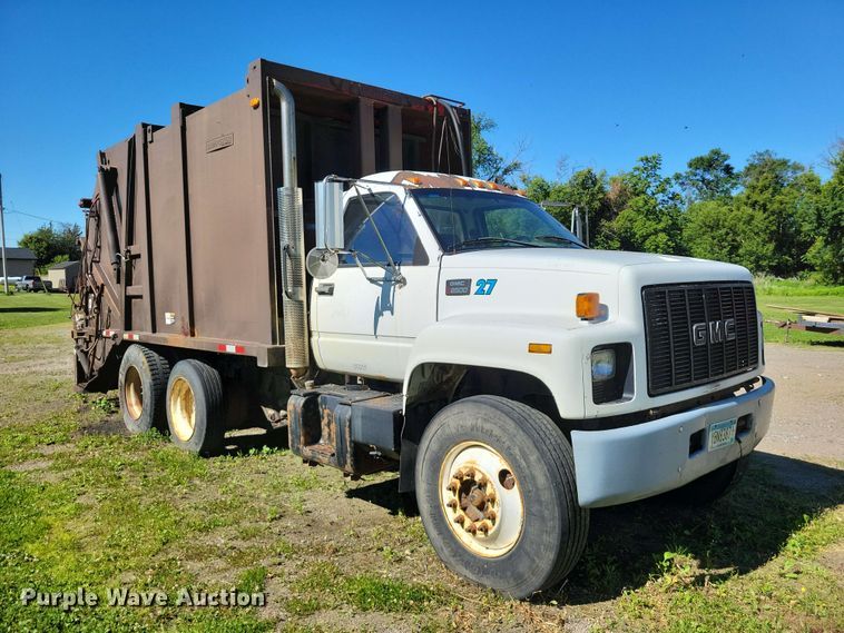 image for item DZ7340 2002 GMC C8500 refuse truck