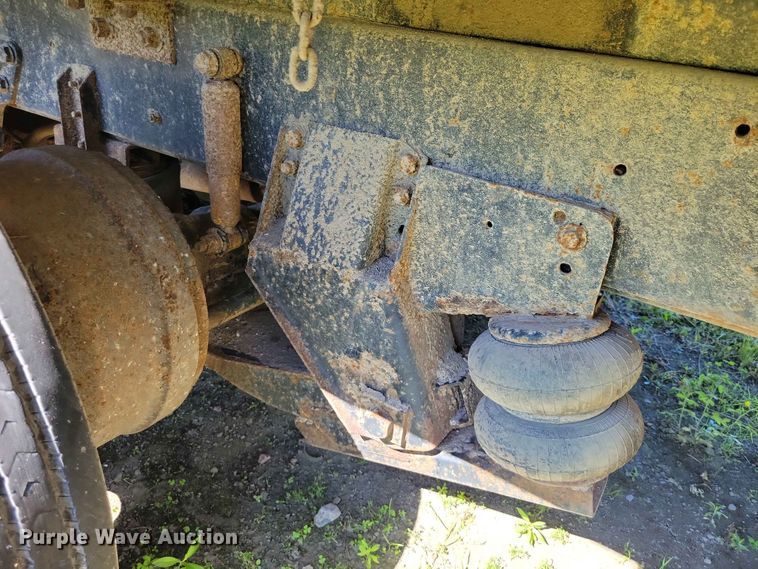 image for item DZ7340 2002 GMC C8500 refuse truck