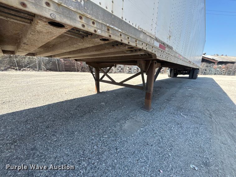 image for item EA4612 1997 Wabash dry van trailer