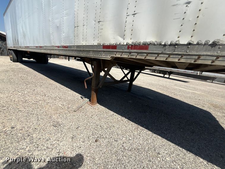 image for item EA4612 1997 Wabash dry van trailer