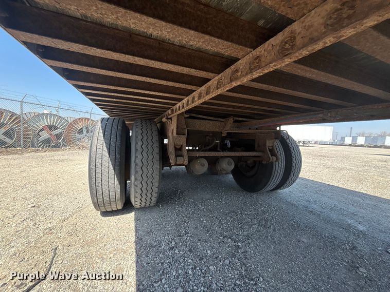 image for item EA4612 1997 Wabash dry van trailer
