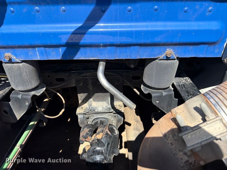 image for item ED5287 2019 Freightliner Cascadia semi truck
