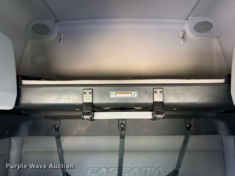 image for item ED5287 2019 Freightliner Cascadia semi truck