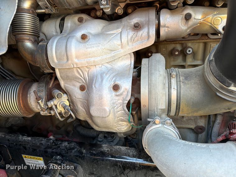 image for item ED5287 2019 Freightliner Cascadia semi truck