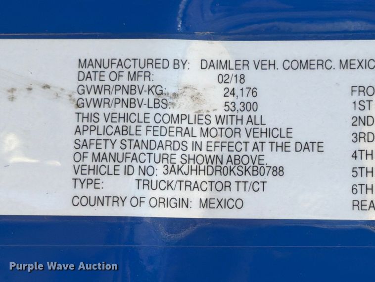 image for item ED5287 2019 Freightliner Cascadia semi truck