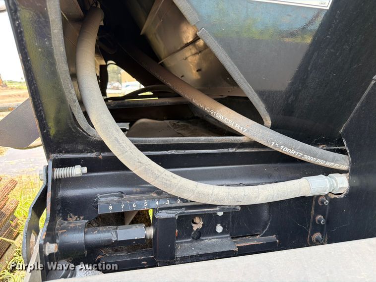image for item ED5306 2014 Aulick 4270542 live bottom trailer