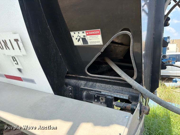 image for item ED5306 2014 Aulick 4270542 live bottom trailer