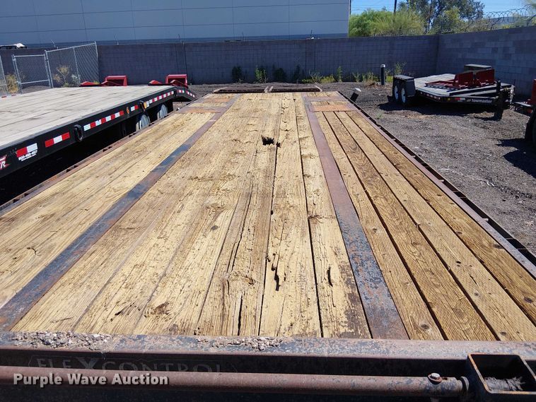 image for item EE5243 2014 Elite Trailers equipment trailer