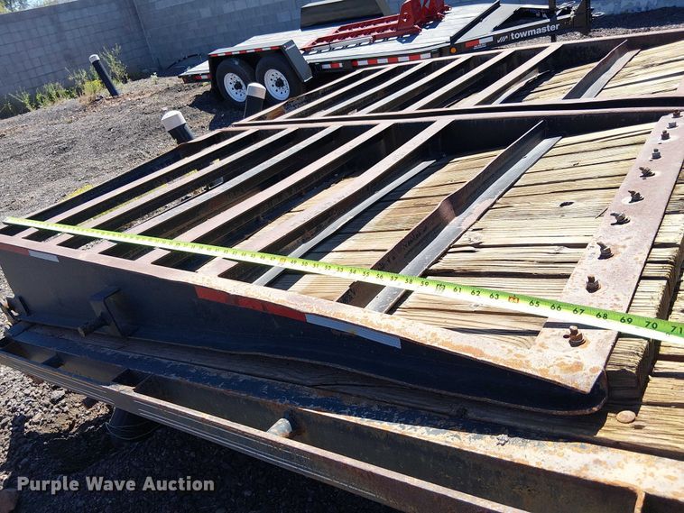 image for item EE5243 2014 Elite Trailers equipment trailer