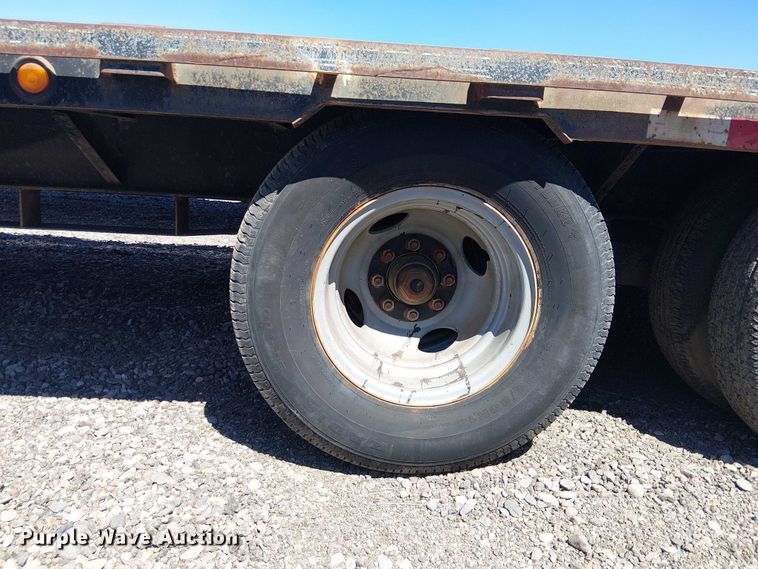 image for item EE5243 2014 Elite Trailers equipment trailer