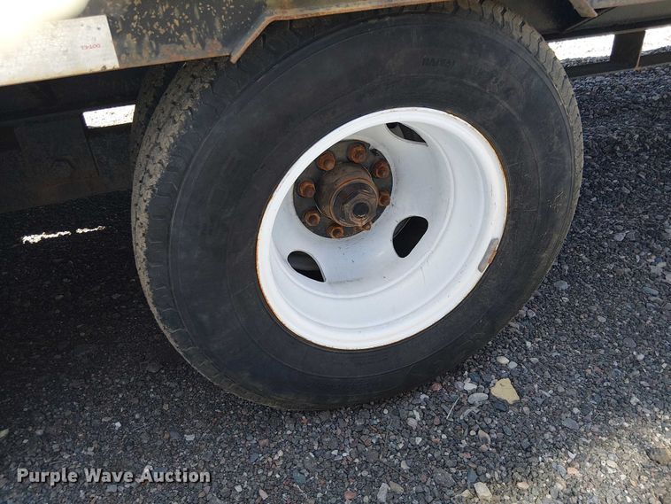 image for item EE5243 2014 Elite Trailers equipment trailer