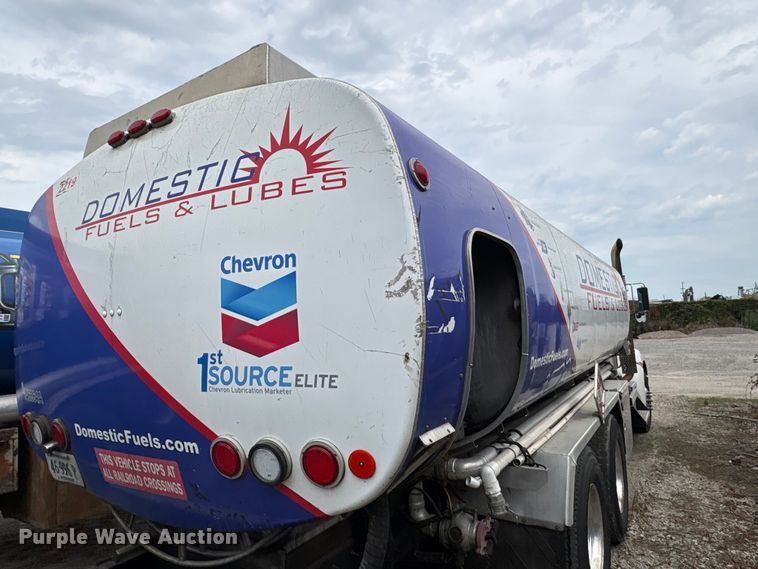 image for item EF1244 2014 Kenworth T3 Series fuel truck