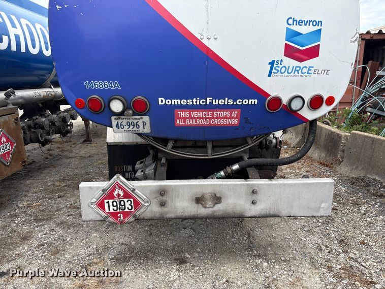 image for item EF1244 2014 Kenworth T3 Series fuel truck