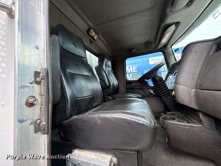 image for item EF1244 2014 Kenworth T3 Series fuel truck
