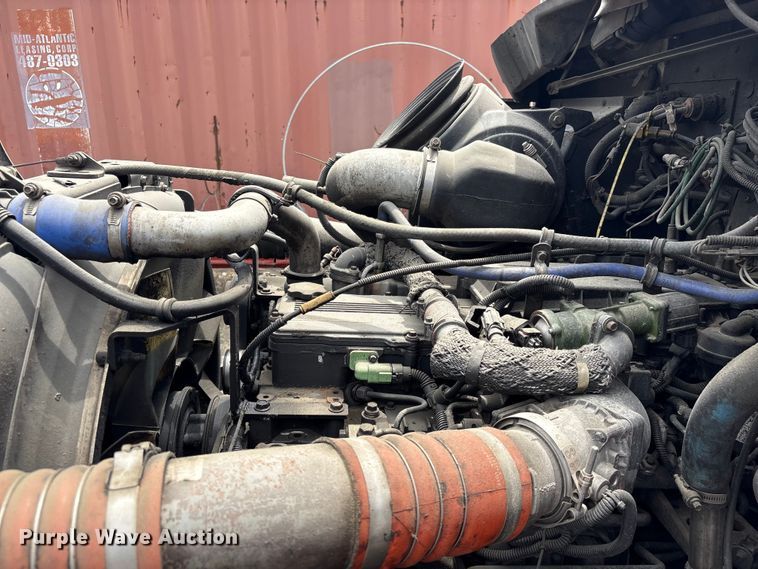 image for item EF1244 2014 Kenworth T3 Series fuel truck