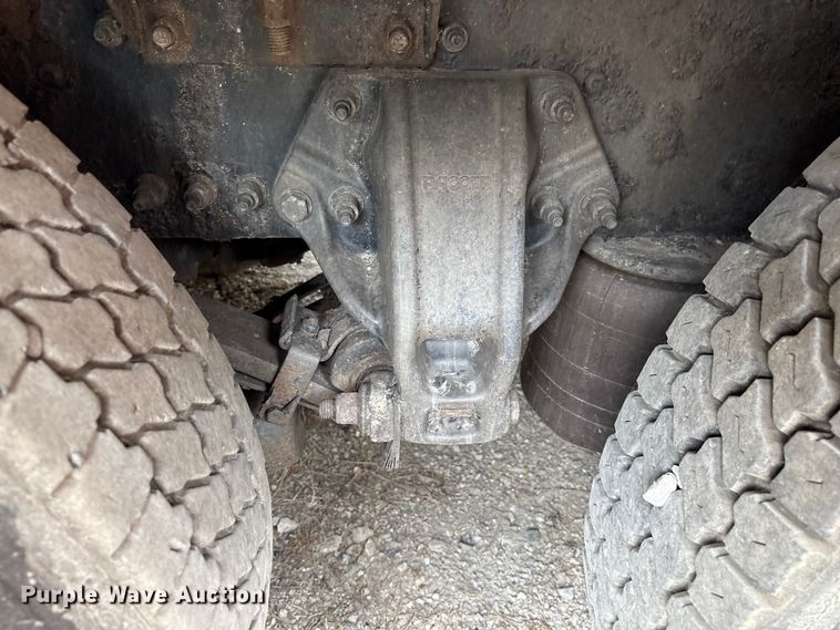 image for item EF1244 2014 Kenworth T3 Series fuel truck
