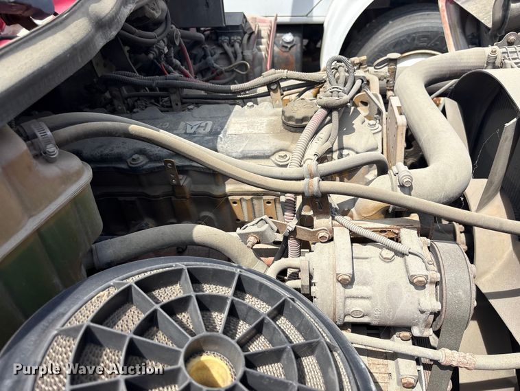 image for item EF1245 2004 Freightliner Business Class M2 fuel truck