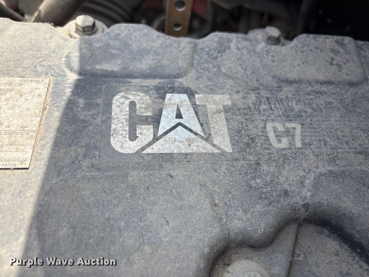 image for item EF1245 2004 Freightliner Business Class M2 fuel truck
