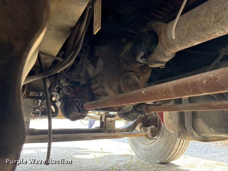 image for item EF1245 2004 Freightliner Business Class M2 fuel truck