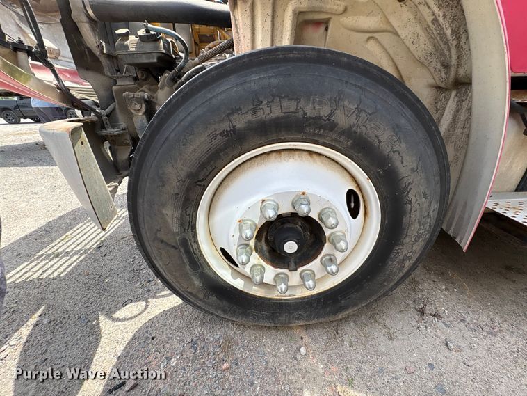 image for item EF1245 2004 Freightliner Business Class M2 fuel truck