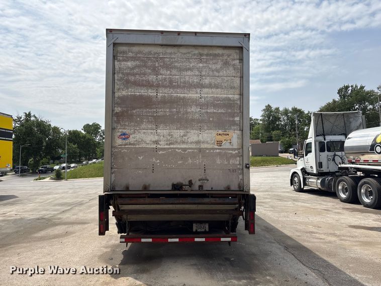 image for item EI5815 2008 Utility VS2DX dry van trailer