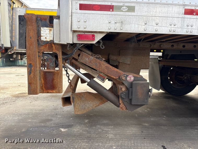 image for item EI5815 2008 Utility VS2DX dry van trailer