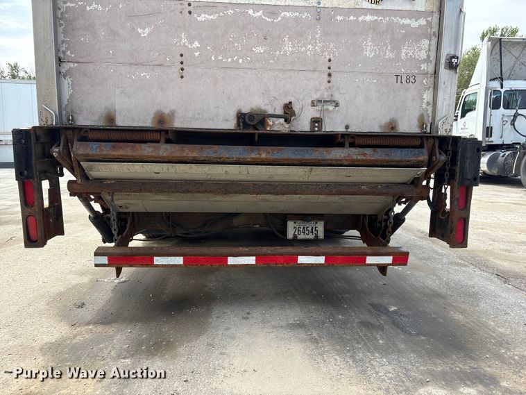 image for item EI5815 2008 Utility VS2DX dry van trailer