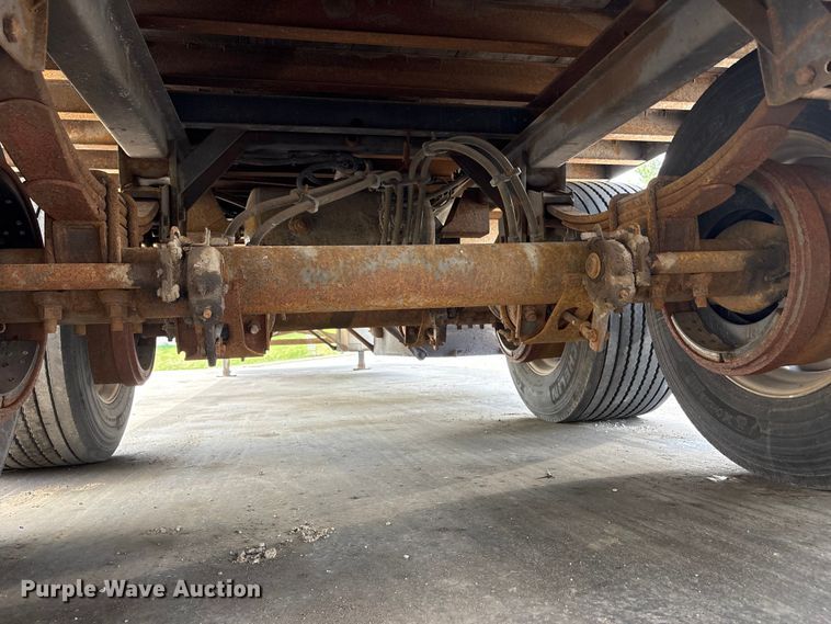 image for item EI5815 2008 Utility VS2DX dry van trailer